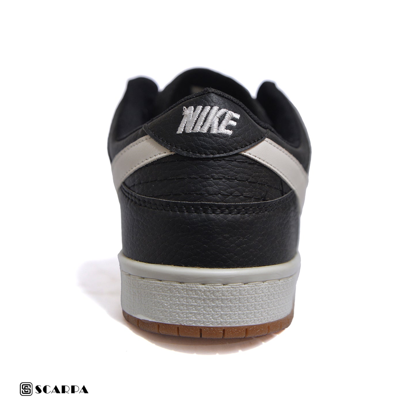 New comfartable Fashion Sneakers with BLACK&WHITE Color ,Scarpa Model SB
