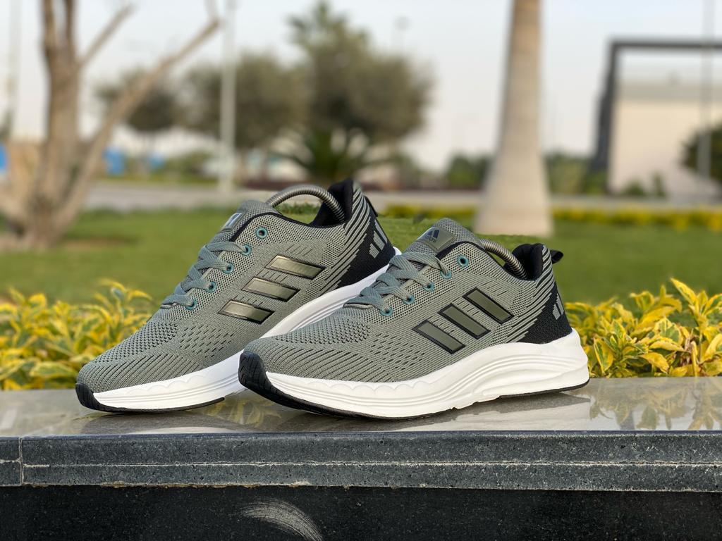 New comfartable Fashion Sneakers with GREEN Color ,Scarpa Model ADD YS016