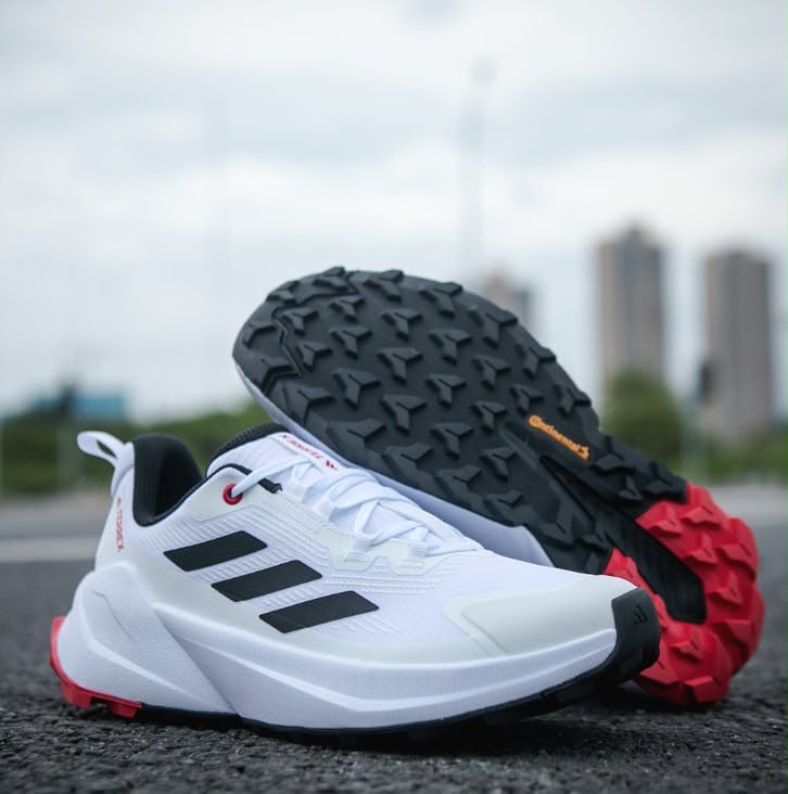 New comfartable Fashion Sneakers with WHITE RED Color ,Scarpa Model TERREX