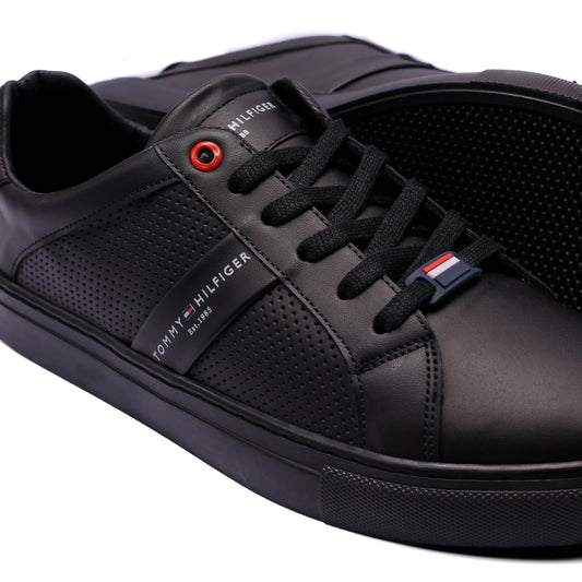 Scarpaa Comfartable Fashion Sneakers model V999 BLACK