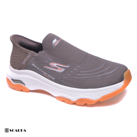 New comfartable Men's Skechers with BROWN Color ,Model  SC 66