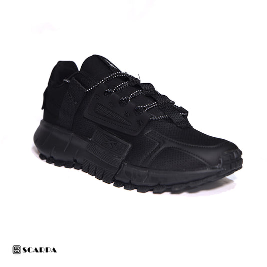 New comfortable Fashion Sneakers with BLACK Color ,Scarpa Model YZ REEBOK